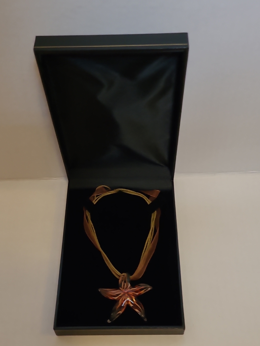 Vintage Gold and Brown Starfish Pendant Necklace - Women Jewelry